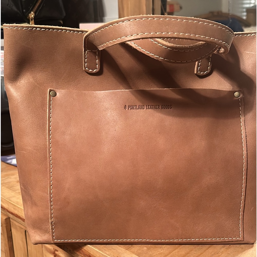 🦄Portland leather goods medium cb